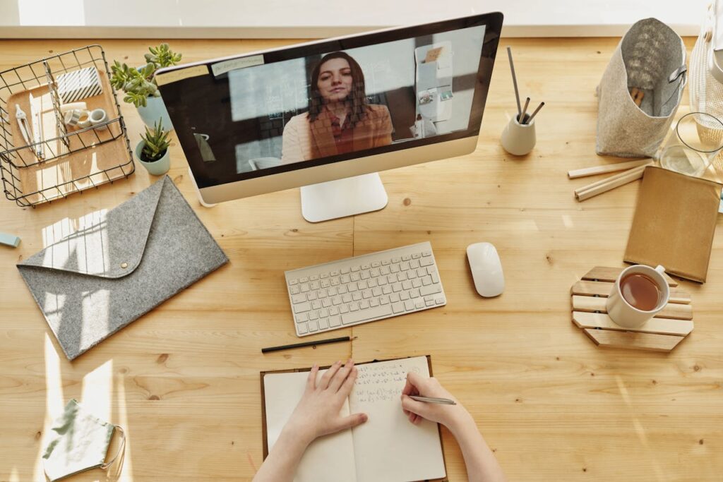 Remote Onboarding & Offboarding Leadership