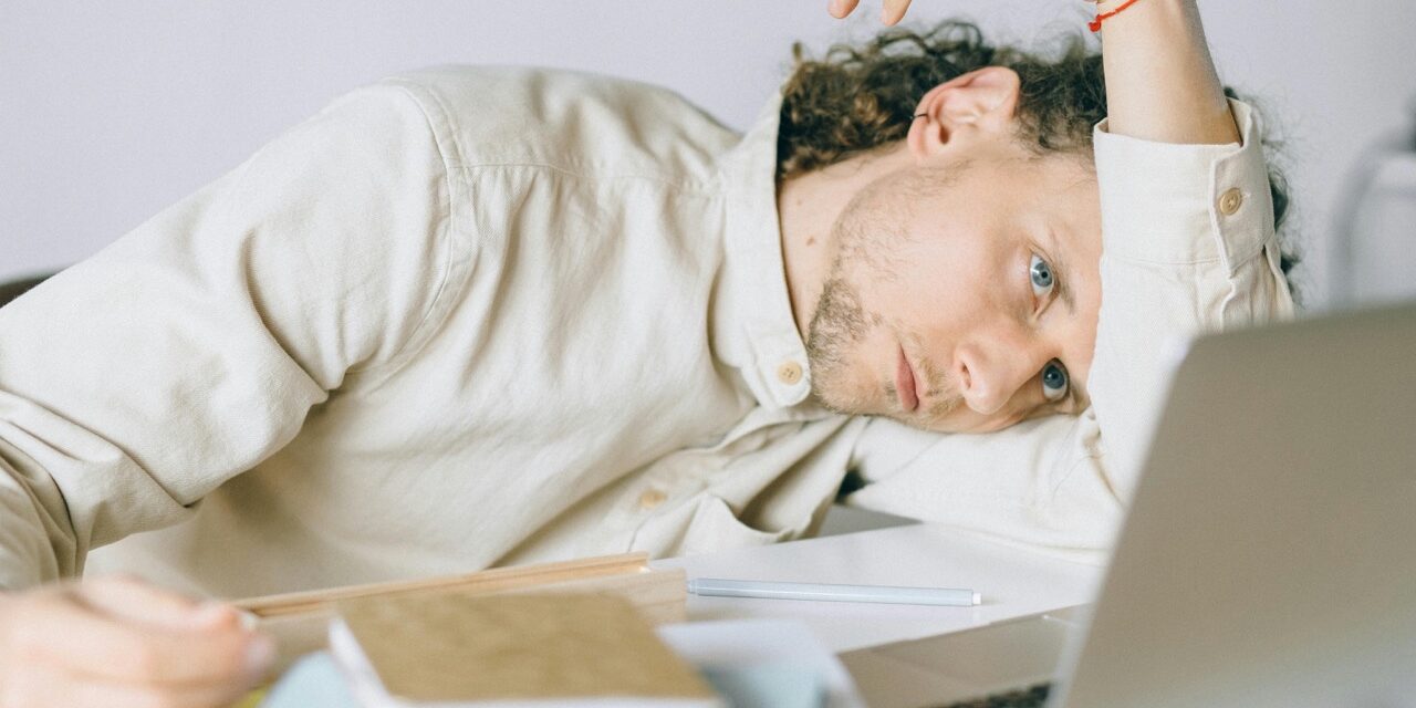 Mental-Health-and-Employee-Performance Large
